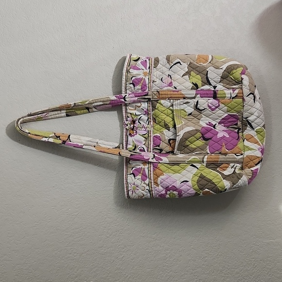 Vera Bradley floral shulder bag purse  side pocket side zip - Picture 1 of 13